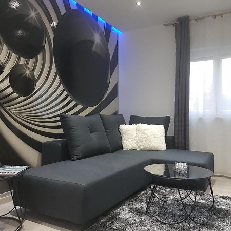 Palladium II City Center Apartments Макарска Экстерьер фото